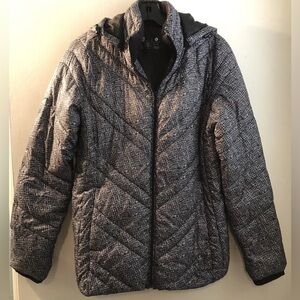 Ladies Xersion Black Light Weight Puffer Jacket Size S